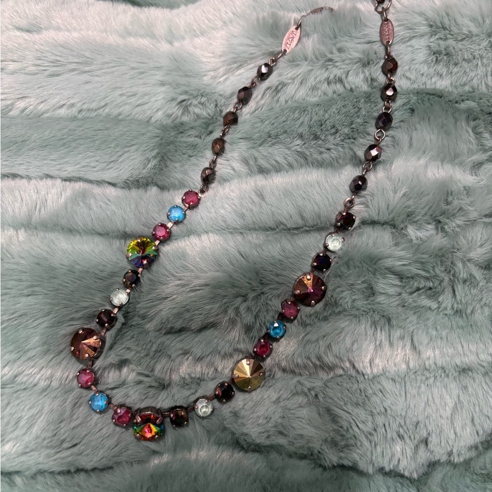 Sabika W17 London/Manhattan choker